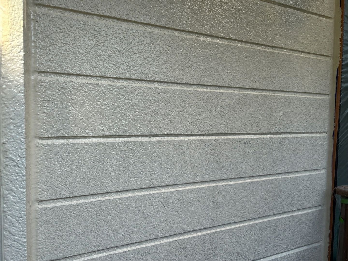 外壁・屋根塗装｜アイボリー×テラコッタの全体塗装